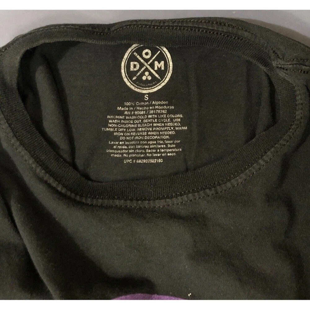 DOM Shirt Unisex Black Short Sleeve Crewneck Nobody Freaking Cares Alien Logo S - Picture 4 of 4